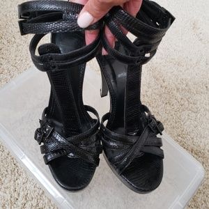 BURBERRY blk snake skin high heel sandals